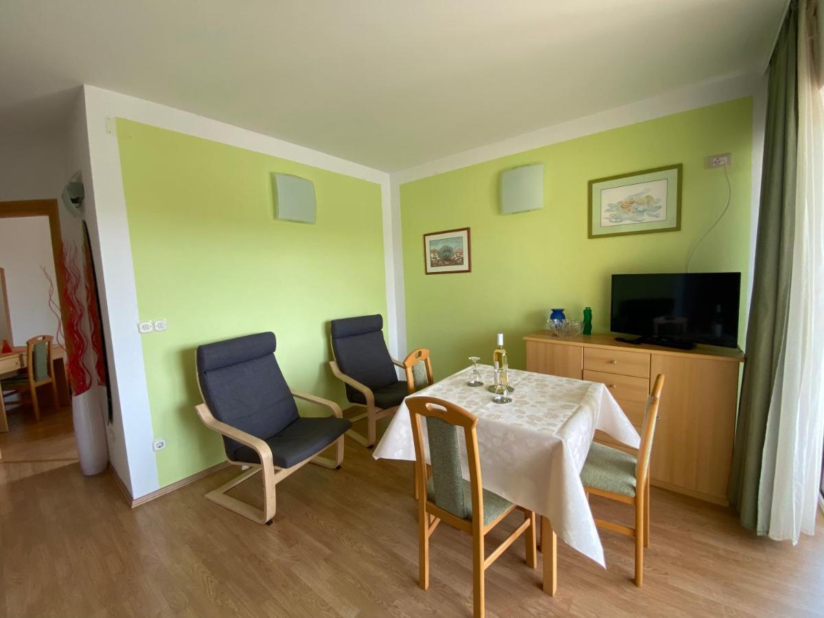 Marija F2 Apartment Krk Town Kültér fotó